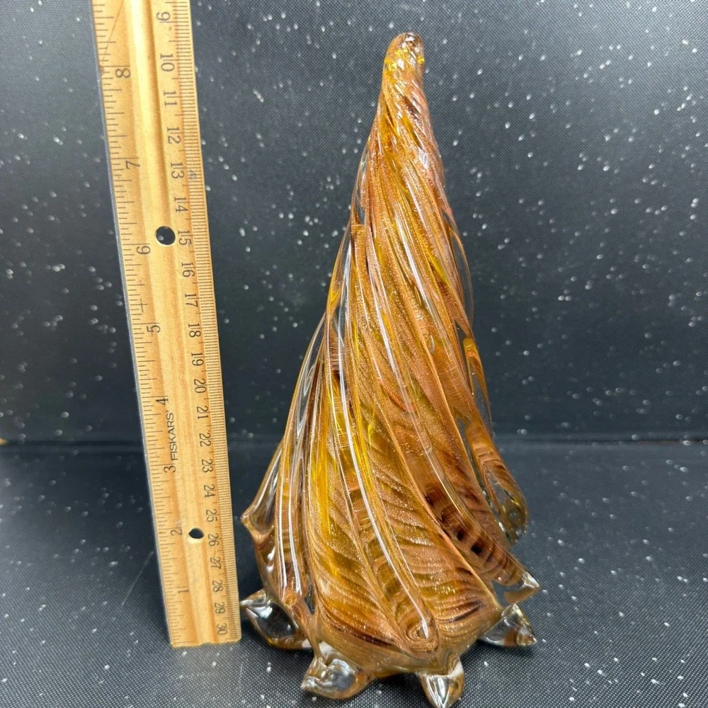 Pier 1 Art Glass Christmas Tree Figurine Amber Copper Glitter 8inch Paperweight